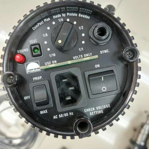 The Profoto ComPact Plus 600