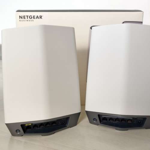 Orbi Pro AX6000 WiFi 6 Tri-Band WiFi System, Router (SXR80) + Satellite ...