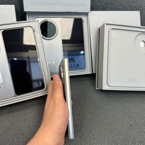 💗香港行貨💗✨Oppo Find N6✨/Android系列/大容量16+512GB/🩶灰色🩶/🔥纖薄而強大/...
