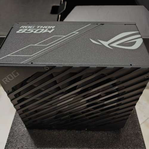ASUS ROG Thor 850W Platinum 電腦火牛