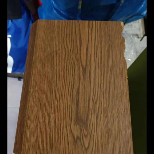 American Acoustics speakers，整體企理吾太殘，有歲月底部爆邊，其中一隻頂有崩，...