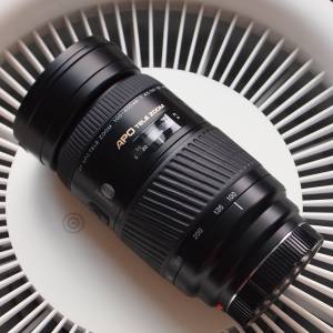 AF Minolta APO Tele Zoom 100-400mm F 4.5-6.7