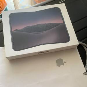 iPhone Duo 2TB 夜空黑