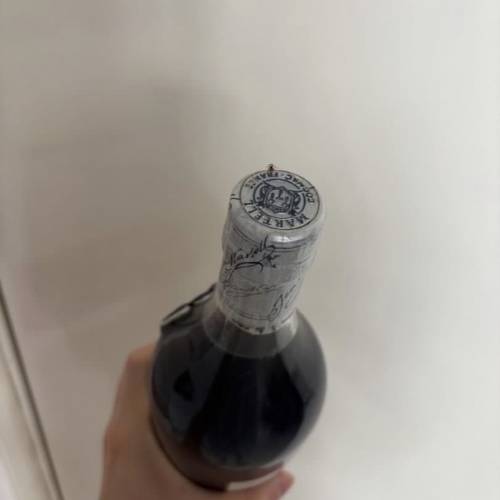馬爹利干邑白馬牌Martell