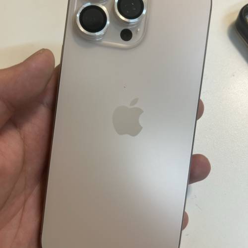 自用99新行貨iPhone 16 pro max 256金色