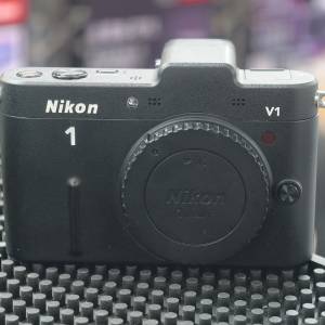 nikon V1 尼康  機身 功能正常 配件齊全 三個月保養 no Canon Nikon Sony Fujifilm...