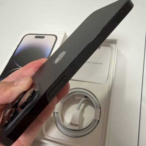 iPhone 14pro 256gb,港行雙卡，冇修冇拆，所有原裝，所有功能正常！全套齊！