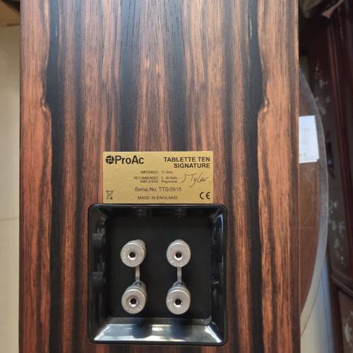 ProAc 貴族 Tablette 10 Signature Ebony