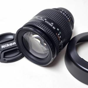 Nikon AF Zoom-Nikkor 28-200mm f/3.5-5.6D 鏡頭