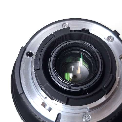 Nikon AF Zoom-Nikkor 28-200mm f/3.5-5.6D 鏡頭