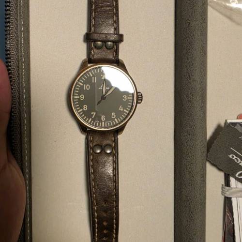 Laco Augsburg Oliv 39 限量版飛行員機械錶
