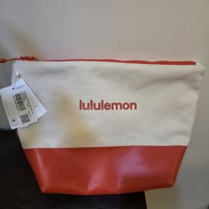 出售全新Lululemon帆布收納包