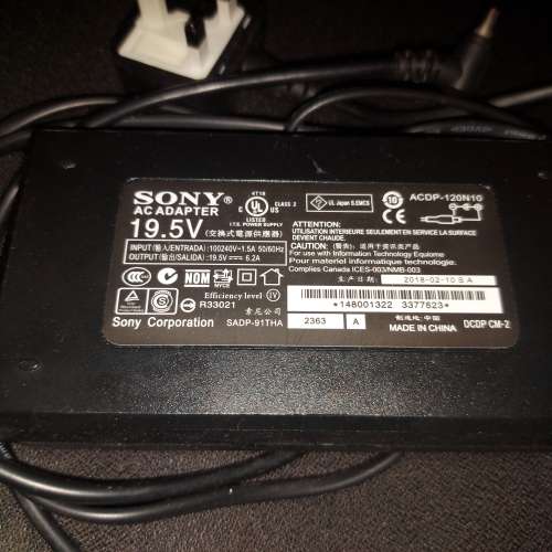 Sony 電視機 輸出19.5V 6.2A 電源供應器19.5V AC 變壓器