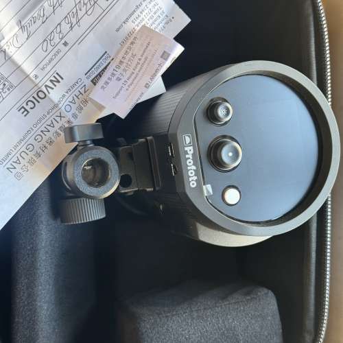 Profoto B20