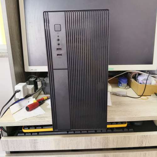 插电即用上网文書电腦主机，i3 4170cpu, H81m 底板, 4G ddr3, 120g ssd