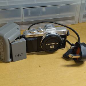 Olympus EPL7 Pen 銀色 M43 入門機