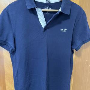 Hollister Polo (Navy Blue)