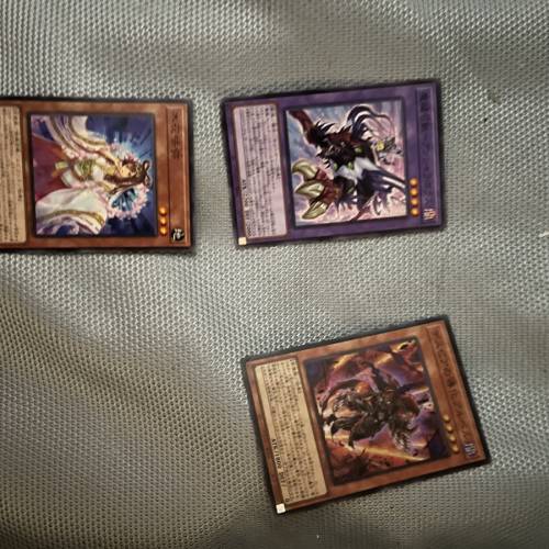 放遊戲王卡