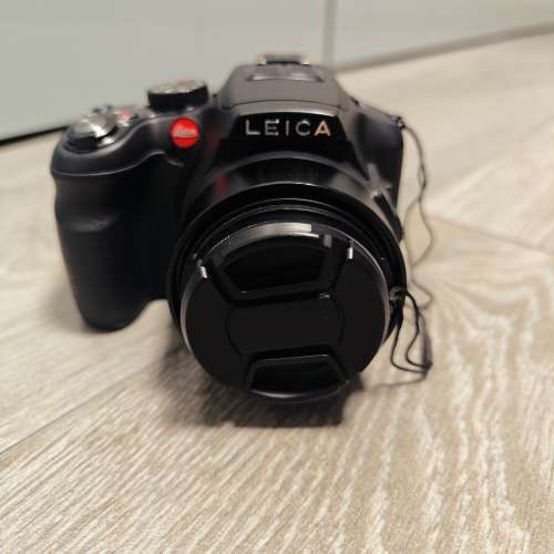 Leica V-Lux 4