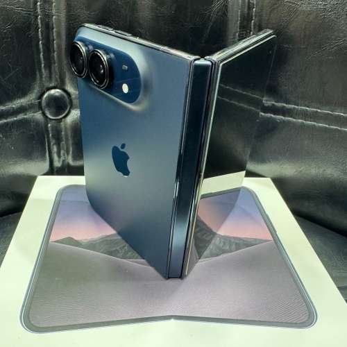 iPhone Duo 256GB 夜空色 香港行貨 蘋果保養到2027年10月22日 電池100% 自用首選超值