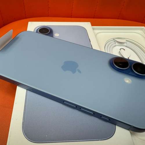 全新 未用過 iPhone 17 256GB 藍色 香港行貨 蘋果保養一年 電池100% 自用首選超值