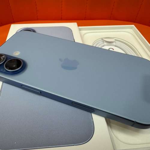 全新 未用過 iPhone 17 256GB 藍色 香港行貨 蘋果保養一年 電池100% 自用首選超值