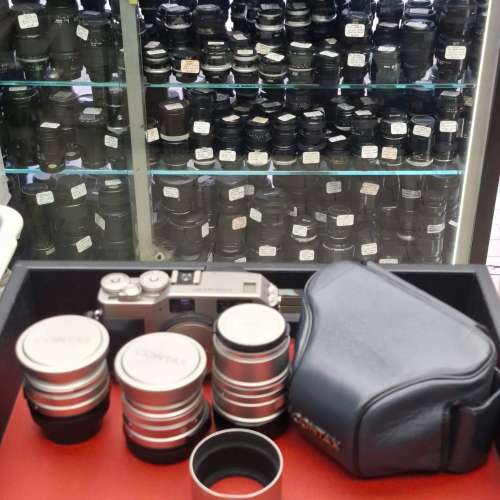 CONTAX G1 BODY CARL ZEISS BIOGON 28MM F2.8 T*  PLANAR 45MM F2 T*    SONNSR 90MM