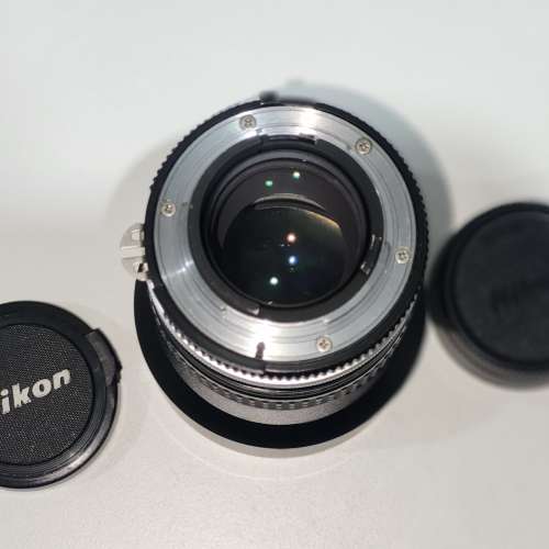 Nikon 105mm F2.5 AI , Nikon HS-7 , L37c 瀘鏡