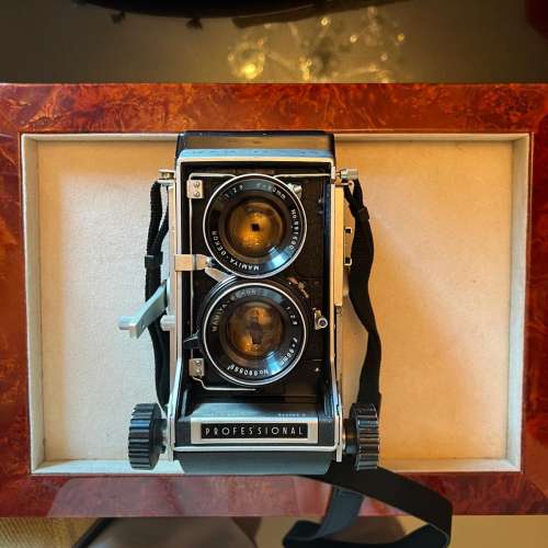 Mamiya C33 Professional 80mm F/2.8 Medium Format