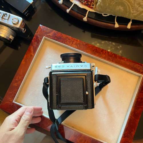 Mamiya C33 Professional 80mm F/2.8 Medium Format
