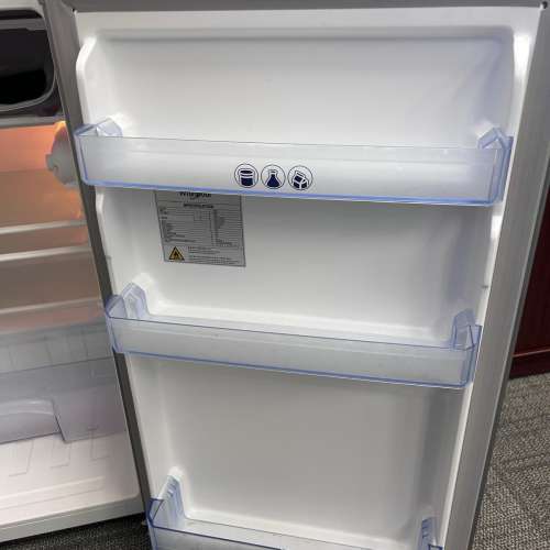 Whirlpool 惠而浦單門直立冷式小型雪櫃 (1級能源標籤)