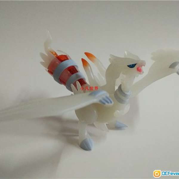 胶公仔pokemon 雷希拉姆  籠物小精靈 7cm 公仔