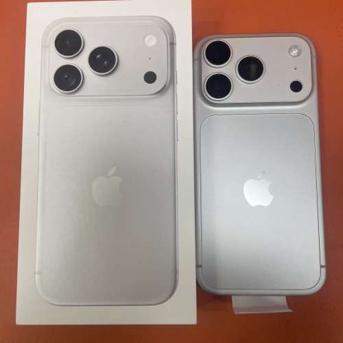 iPhone 18 Pro 256GB 銀色 黑色 香港行貨 蘋果保養到2027年9月19日 電池100% 自用首...