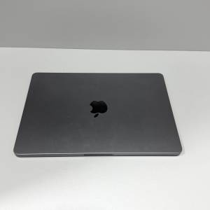 MacBook Air M2（暗空灰色 8GB / 512GB）機身新淨 💻