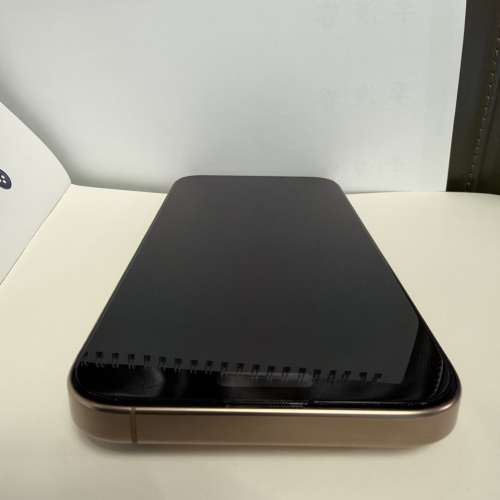 iPhone 16pro max 512gb 金色新淨冇花