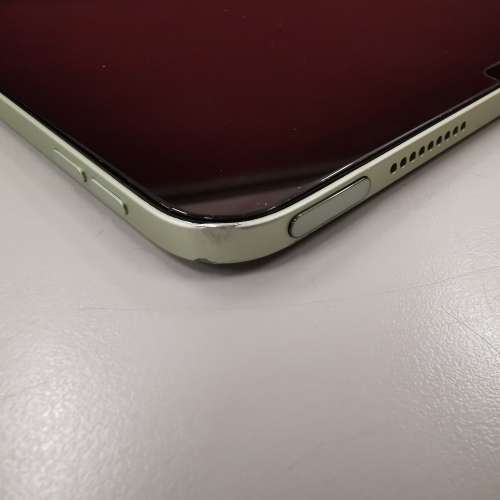 Apple iPad Air 4 (256GB)綠色wifi香港版,連Magic keyboard及Apple pencil2 (請看...
