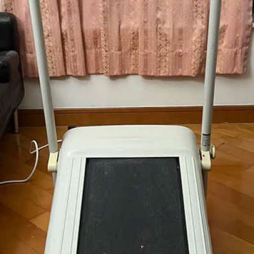 OSIM WALKING PAD