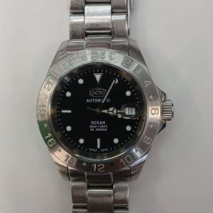 Vintage Swiss OCTO 100m Automatic Watch