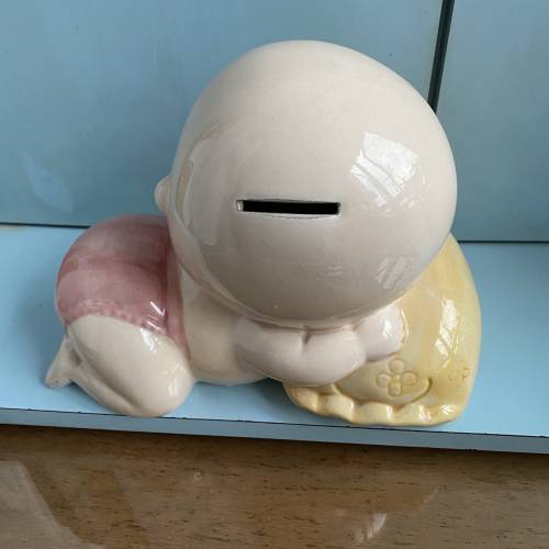 陶瓷瞓覺BB造型錢罌 （11月9號前清走）
