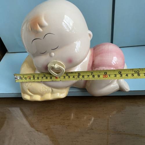 陶瓷瞓覺BB造型錢罌 （11月9號前清走）