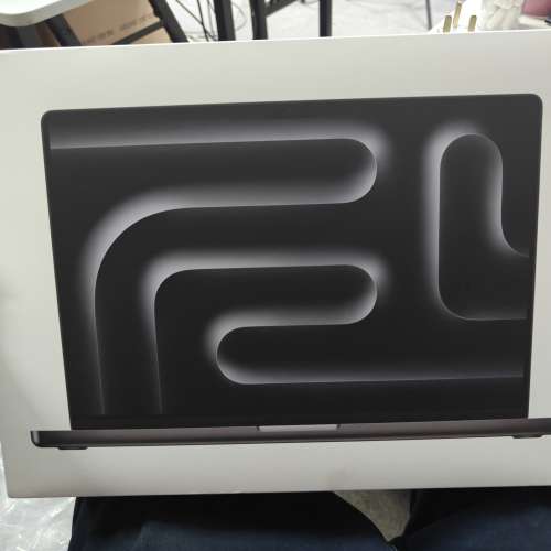 APPLE 16-inch Macbook Pro M5 Pro Chip 24GB RAM 1TB SSD
