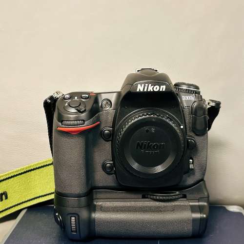 Nikon D300S
