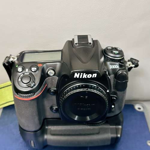Nikon D300S