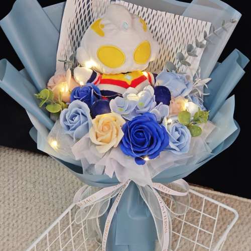 睇下文、直接留言需要日期📆 獨家原創&middot;專業花藝師用心製作✨Banpresto 超人奧特曼...