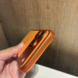 有保養iPhone 17pro 256gb,港版極新，備機少用，電池健康度97，保養至12月，使用中...