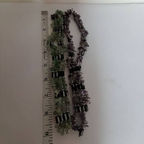 兩條多用途強力磁線頸鏈，長約卅六寸，可自行組合各款頸鏈 .手串。益智健康產品。兩...