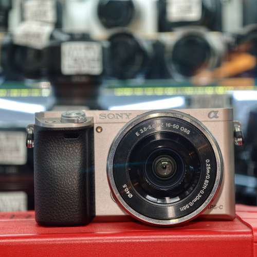 Sony a6000 + 16-50 E  16mm 50mm 16 50 功能正常 極新 配件齊全 三個月保養 （no ...