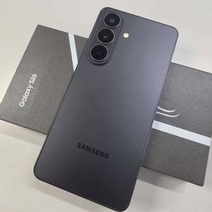 S26 天藍色 黑色各一 $4150不二價開封水貨