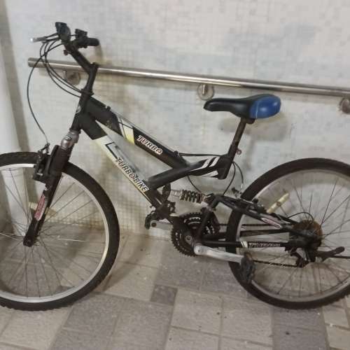 26 吋 黑色 Turbo 單車