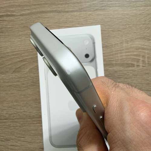 APPLE IPHONE 17 PRO MAX 銀白256G 電池健康93% 已過保